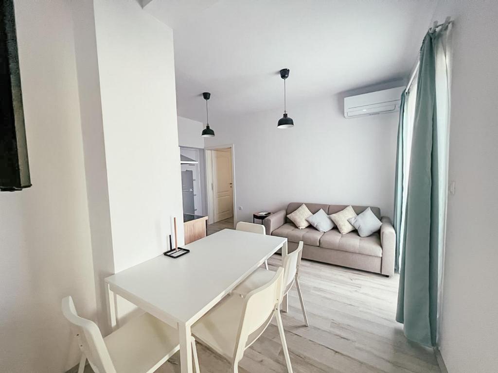 Apartments Happy Sukosan Luaran gambar